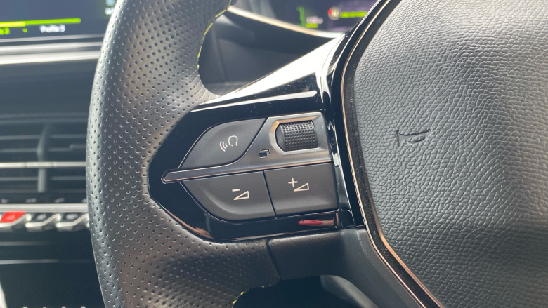 Peugeot 208 1.2 PureTech 100 GT 5dr Petrol Hatchback